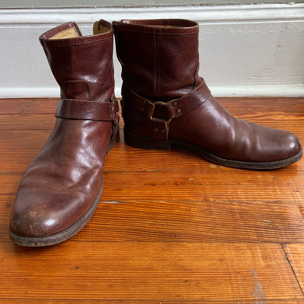 FRYE Phillip Harness Ankle Boot